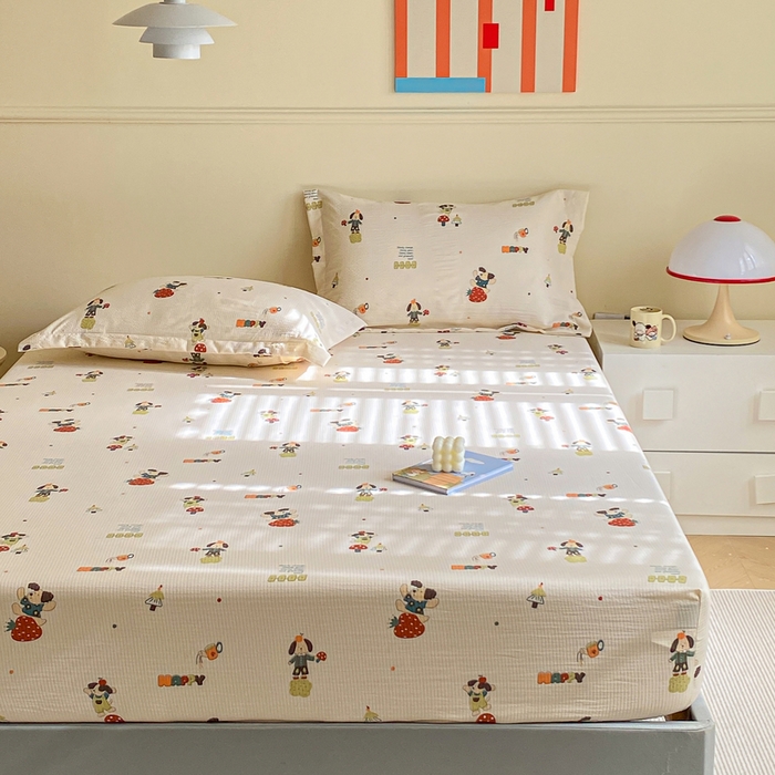 91家纺网 家纺一手货源 找家纺 恬澳家纺 2025新款A类印花泡泡棉床笠-场景一 布丁狗