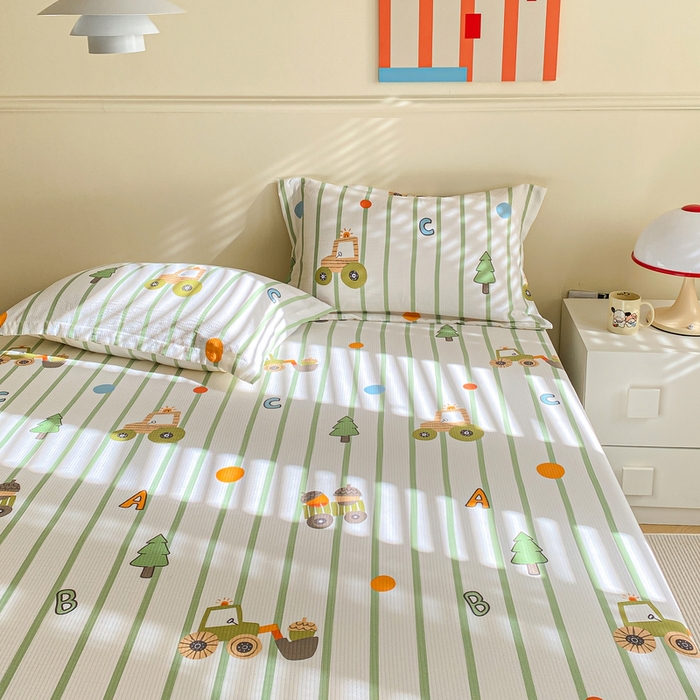 91家纺网 家纺一手货源 找家纺 恬澳家纺 2025新款A类印花泡泡棉床笠-场景一 工程车队