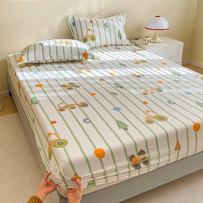 91家纺网 家纺一手货源 找家纺 恬澳家纺 2025新款A类印花泡泡棉床笠-场景一 工程车队