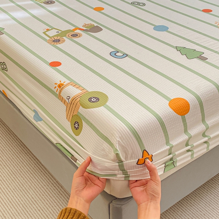 91家纺网 家纺一手货源 找家纺 恬澳家纺 2025新款A类印花泡泡棉床笠-场景一 工程车队