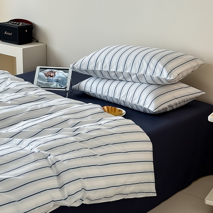 91家纺网 家纺一手货源 找家纺 Mr.pig猪先生水洗棉 2025新款小清新全棉四件套 假期日记-竖条