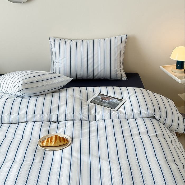 91家纺网 家纺一手货源 找家纺 Mr.pig猪先生水洗棉 2025新款小清新全棉四件套 假期日记-竖条