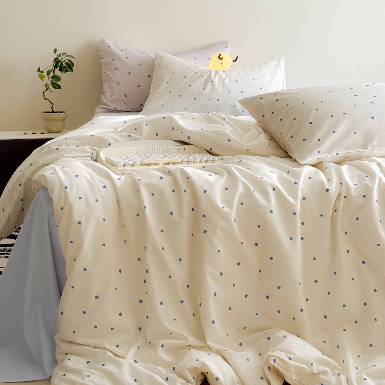 91家纺网 家纺一手货源 找家纺 Mr.pig猪先生水洗棉 2025新款小清新全棉四件套 蓝小花