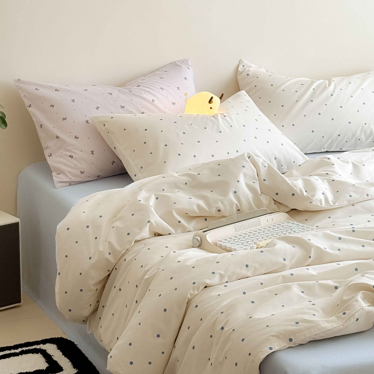 91家纺网 家纺一手货源 找家纺 Mr.pig猪先生水洗棉 2025新款小清新全棉四件套 蓝小花