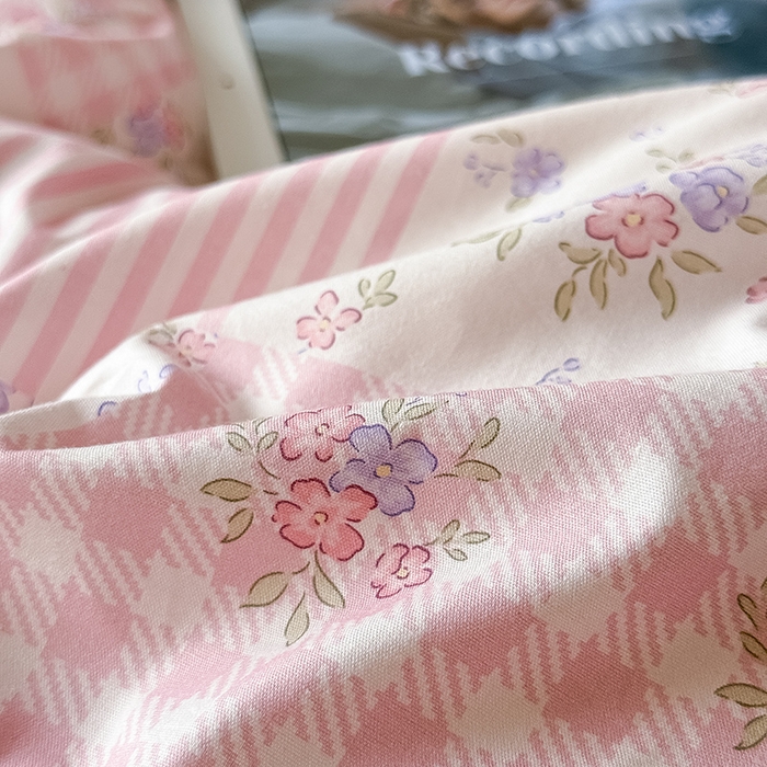 91家纺网 家纺一手货源 找家纺 Mr.pig猪先生水洗棉 2025新款小清新全棉四件套 碎花格-粉