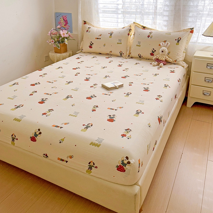 91家纺网 家纺一手货源 找家纺 恬澳家纺 2025新款A类印花泡泡棉床笠-场景二 布丁狗