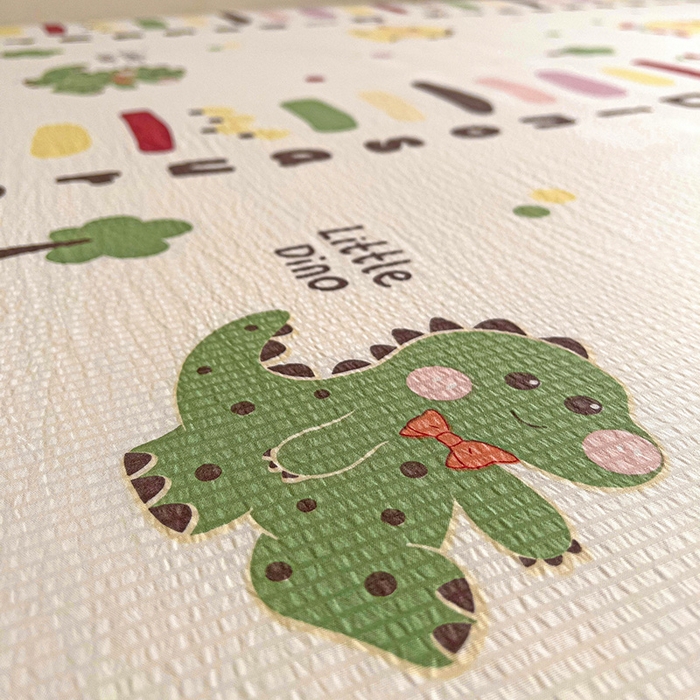 91家纺网 家纺一手货源 找家纺 恬澳家纺 2025新款A类印花泡泡棉床笠-场景二 恐龙宝贝