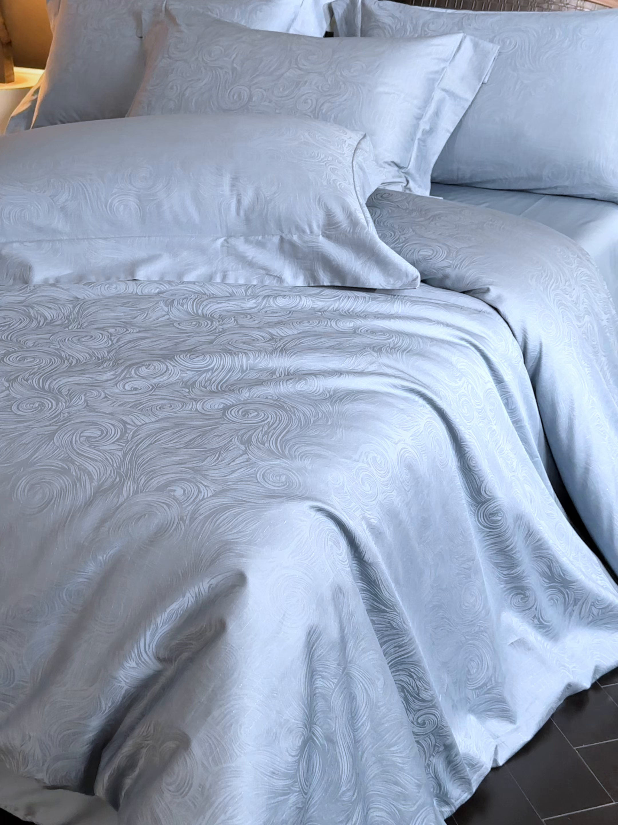 91家纺网 家纺一手货源 找家纺 舒慕家纺 2025新款亲肤舒适高端100S长绒棉纯棉银丝提花四件套 星空003