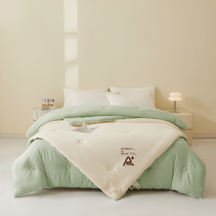 91家纺网 家纺一手货源 找家纺 维洋家纺 2025新款泡泡纱大豆被被子被芯 米黄+水绿