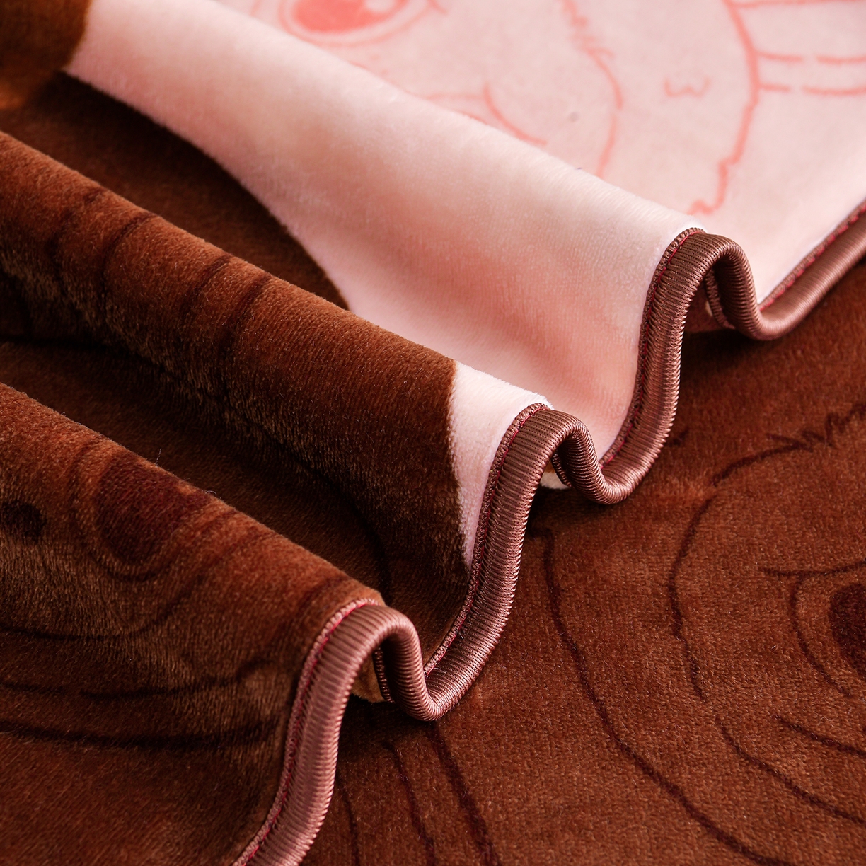 91家纺网 家纺一手货源 找家纺 绒品荟家纺 2025新款8.5斤加厚牛奶绒金貂绒法莱绒四件套三件套冬季法兰绒床裙款高克重 经典拉布布