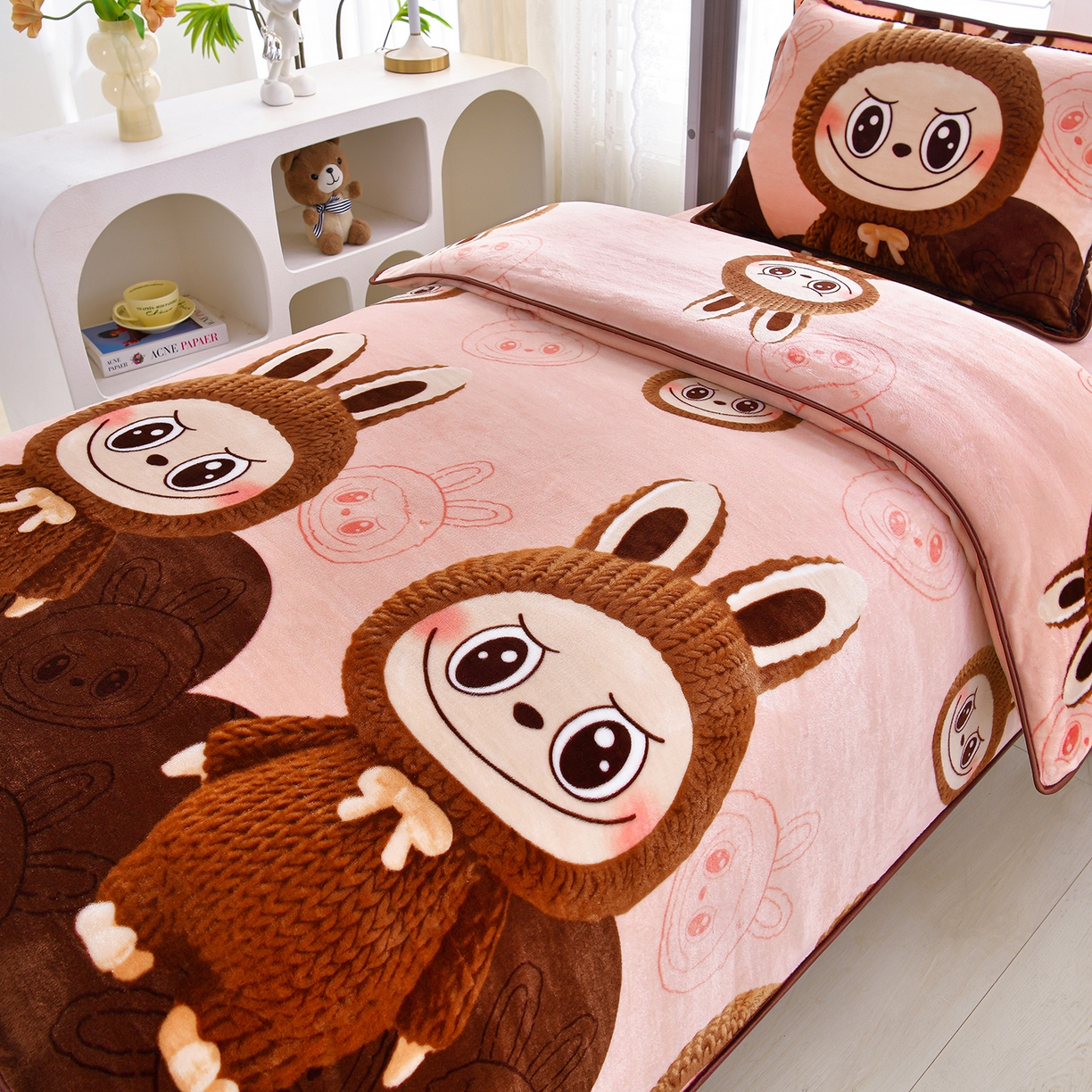 91家纺网 家纺一手货源 找家纺 绒品荟家纺 2025新款加厚牛奶绒三件套金貂绒法莱绒冬季床单款床笠款学生宿舍单人三件套经典拉布布