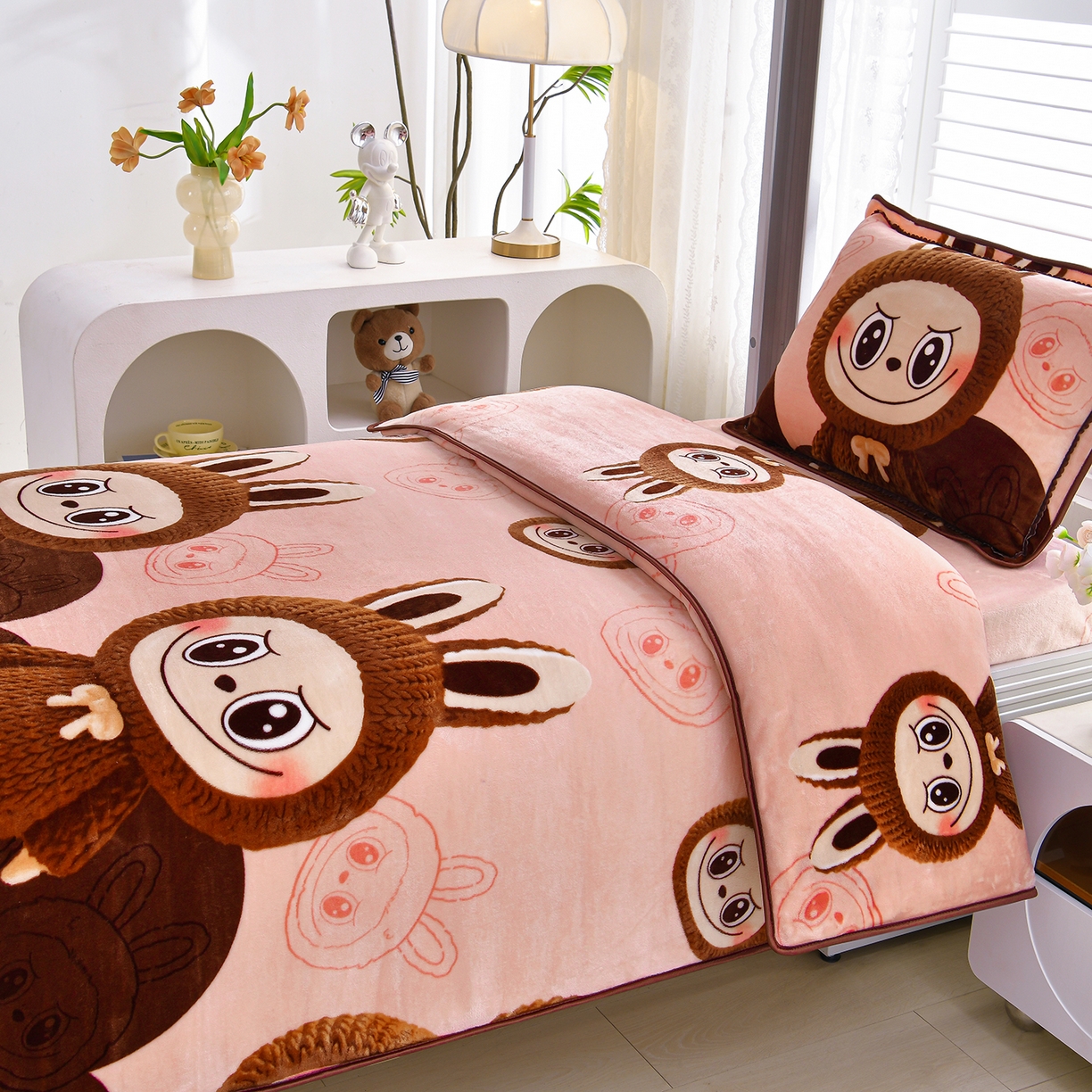 91家纺网 家纺一手货源 找家纺 绒品荟家纺 2025新款加厚牛奶绒三件套金貂绒法莱绒冬季床单款床笠款学生宿舍单人三件套经典拉布布