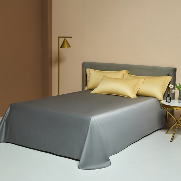 91家纺网 家纺一手货源 找家纺 柔觉家纺 2025新款100支长绒棉A类纯色双拼素色全棉四件套 柠檬黄＆富贵灰