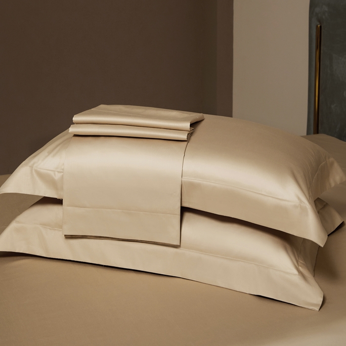 91家纺网 家纺一手货源 找家纺 柔觉家纺 2025新款100支长绒棉A类纯色双拼素色全棉四件套 奶酪黄