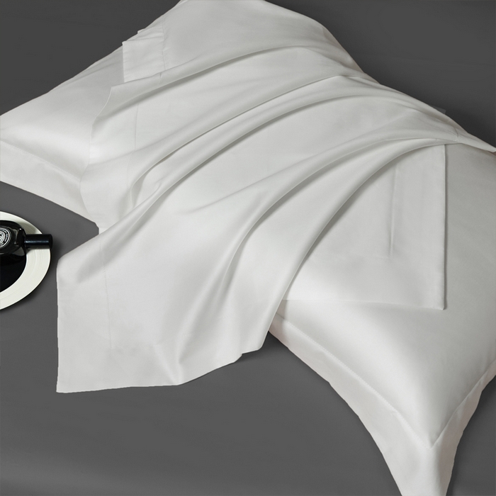 91家纺网 家纺一手货源 找家纺 柔觉家纺 2025新款100支长绒棉A类纯色双拼素色全棉四件套 纯洁白＆富贵灰