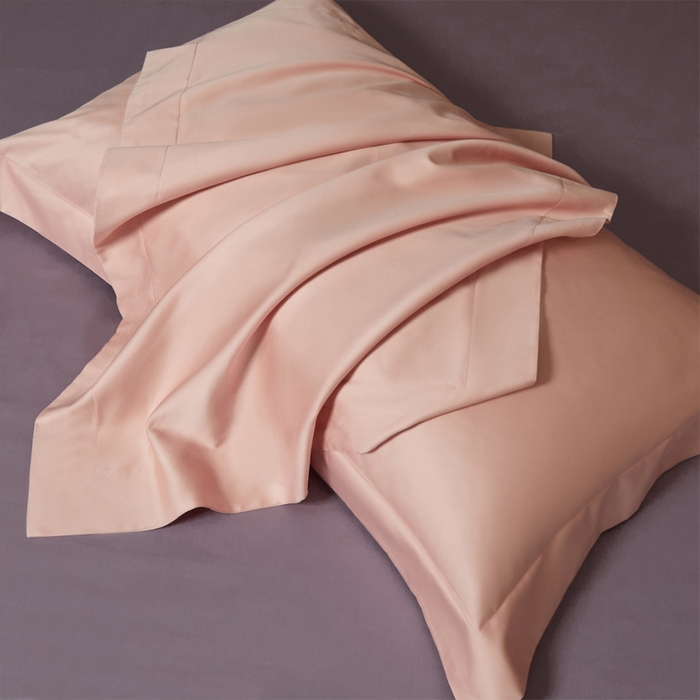 91家纺网 家纺一手货源 找家纺 柔觉家纺 2025新款100支长绒棉A类纯色双拼素色全棉四件套 粉豆沙＆蔷薇紫