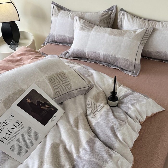 91家纺网 家纺一手货源 找家纺 遇安家纺 2025新款加厚全棉生态磨毛印花四件套 毛里斯