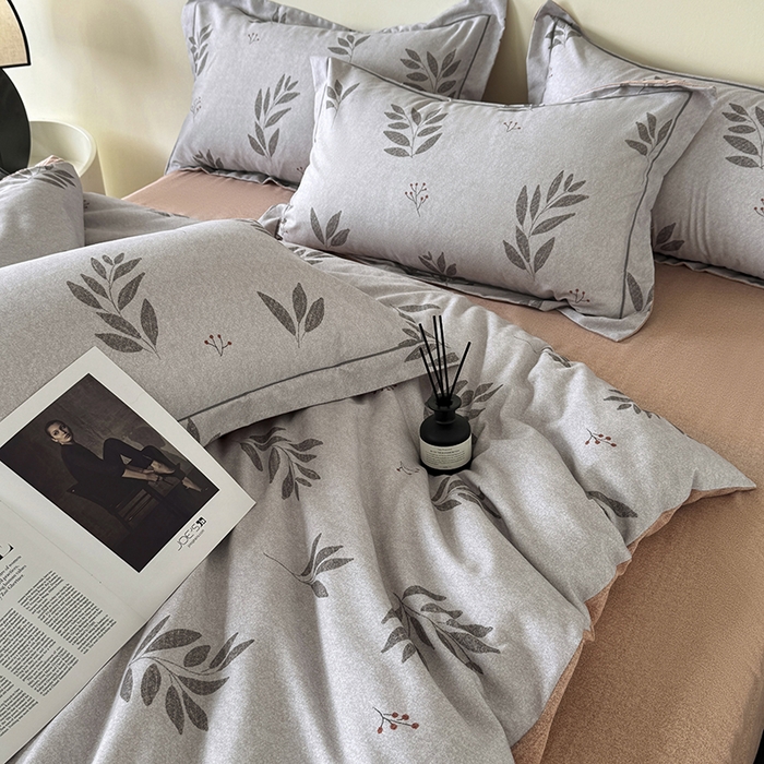 91家纺网 家纺一手货源 找家纺 遇安家纺 2025新款加厚全棉生态磨毛印花四件套 叶韵