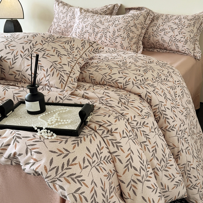 91家纺网 家纺一手货源 找家纺 遇安家纺 2025新款加厚全棉生态磨毛印花四件套 叶影