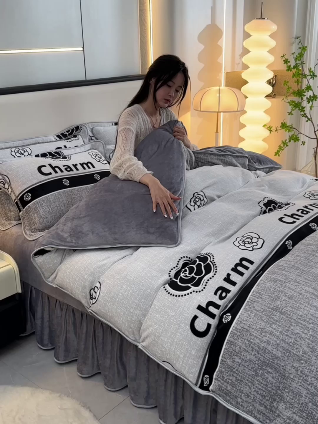 91家纺网 家纺一手货源 找家纺 （总 ）梦宴 2025新款冬季牛奶绒加厚保暖床裙款法兰绒珊瑚绒四件套床上用品