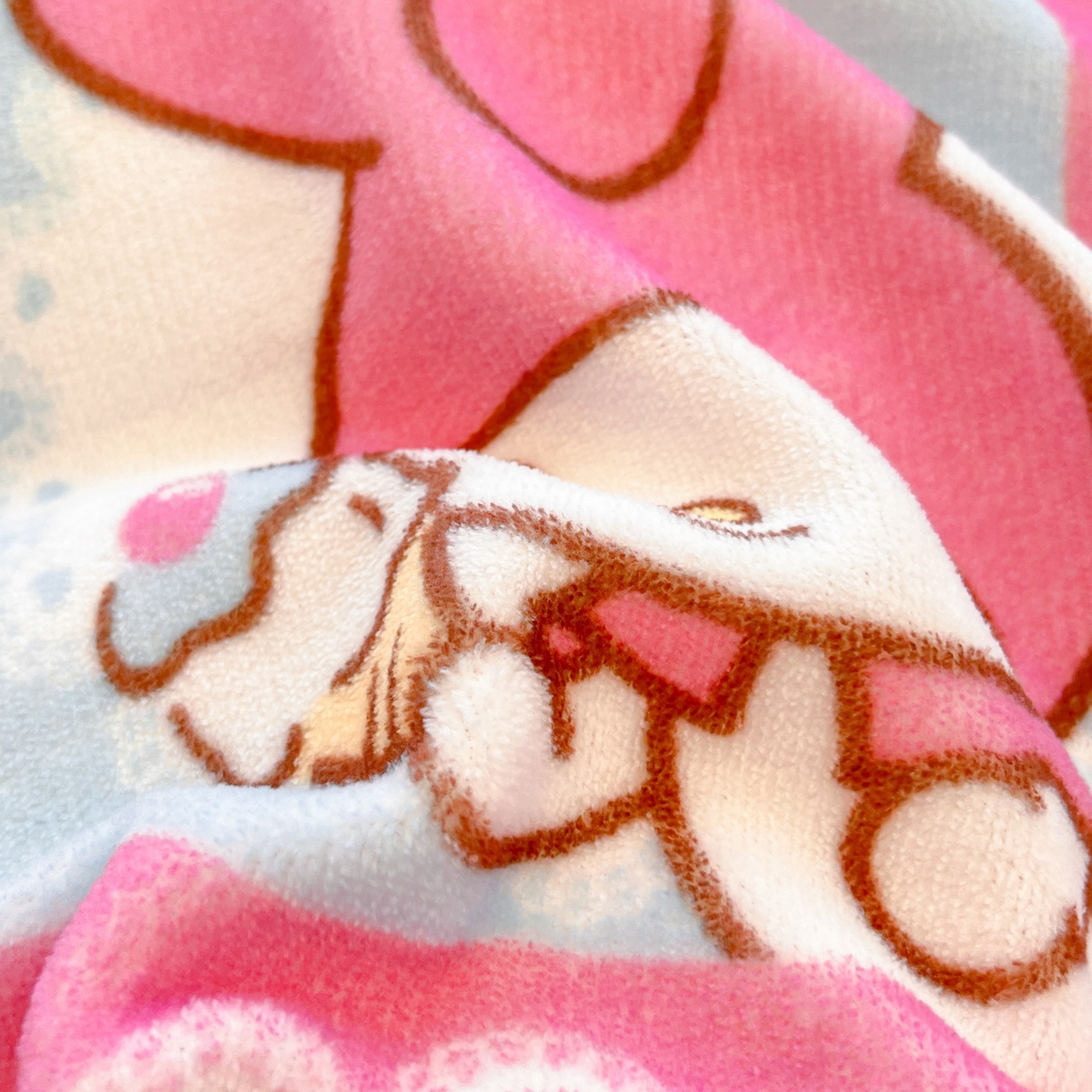 91家纺网 家纺一手货源 找家纺 （总）暮思家居 2025新款三丽鸥正版授权高克重200克加厚保暖卡通牛奶绒四件套