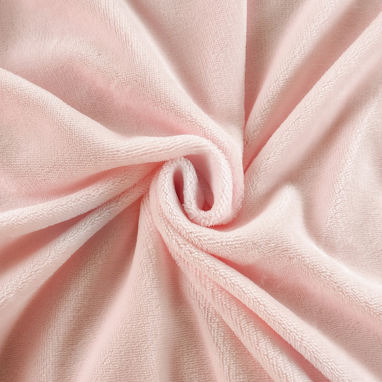 91家纺网 家纺一手货源 找家纺 （总）慕克斯家纺 2025新款牛奶绒韩版贴布绣四件套 遇见系列