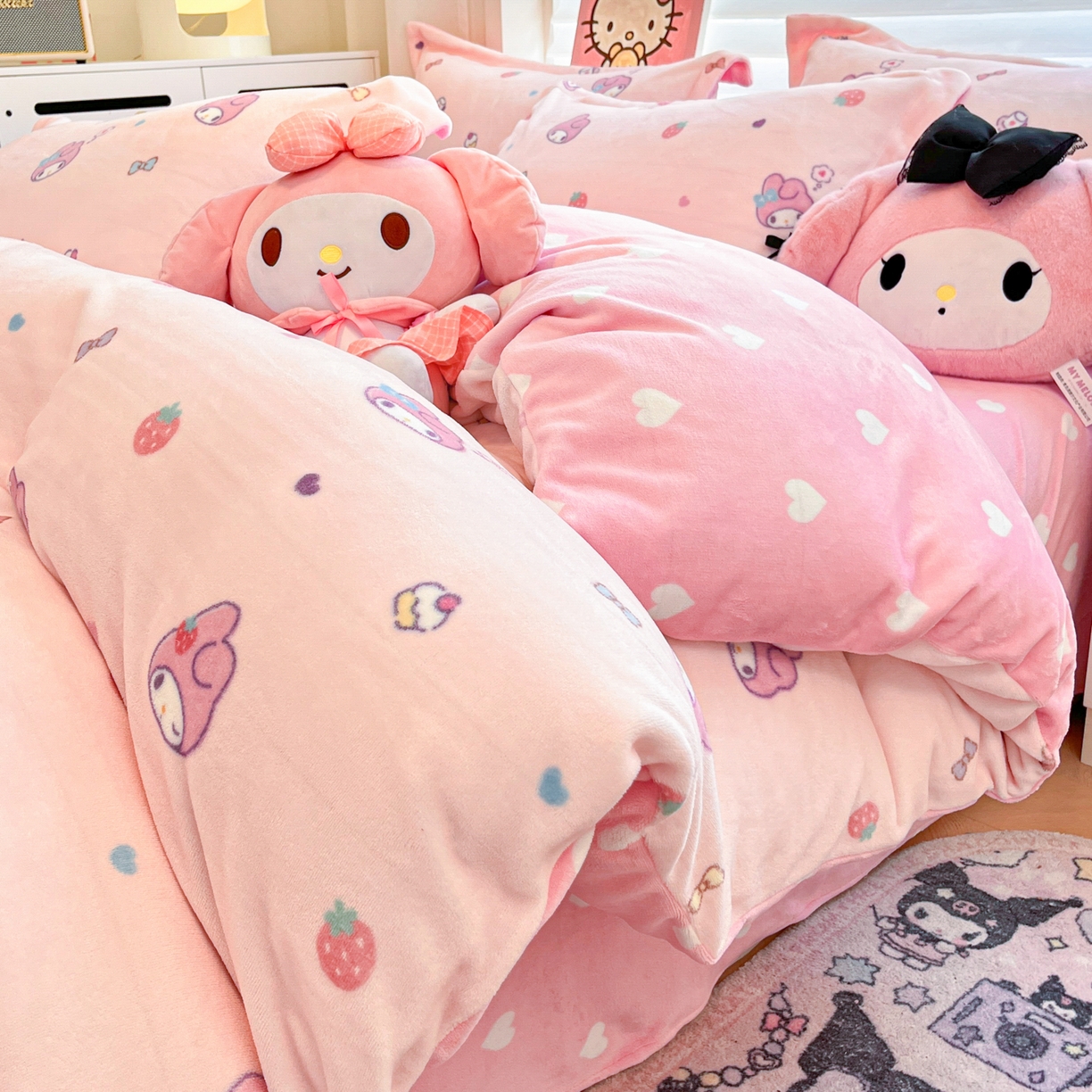 91家纺网 家纺一手货源 找家纺 暮思家居 2025新款三丽鸥正版授权高克重200克加厚保暖卡通牛奶绒四件套 牛奶绒-可可美乐蒂