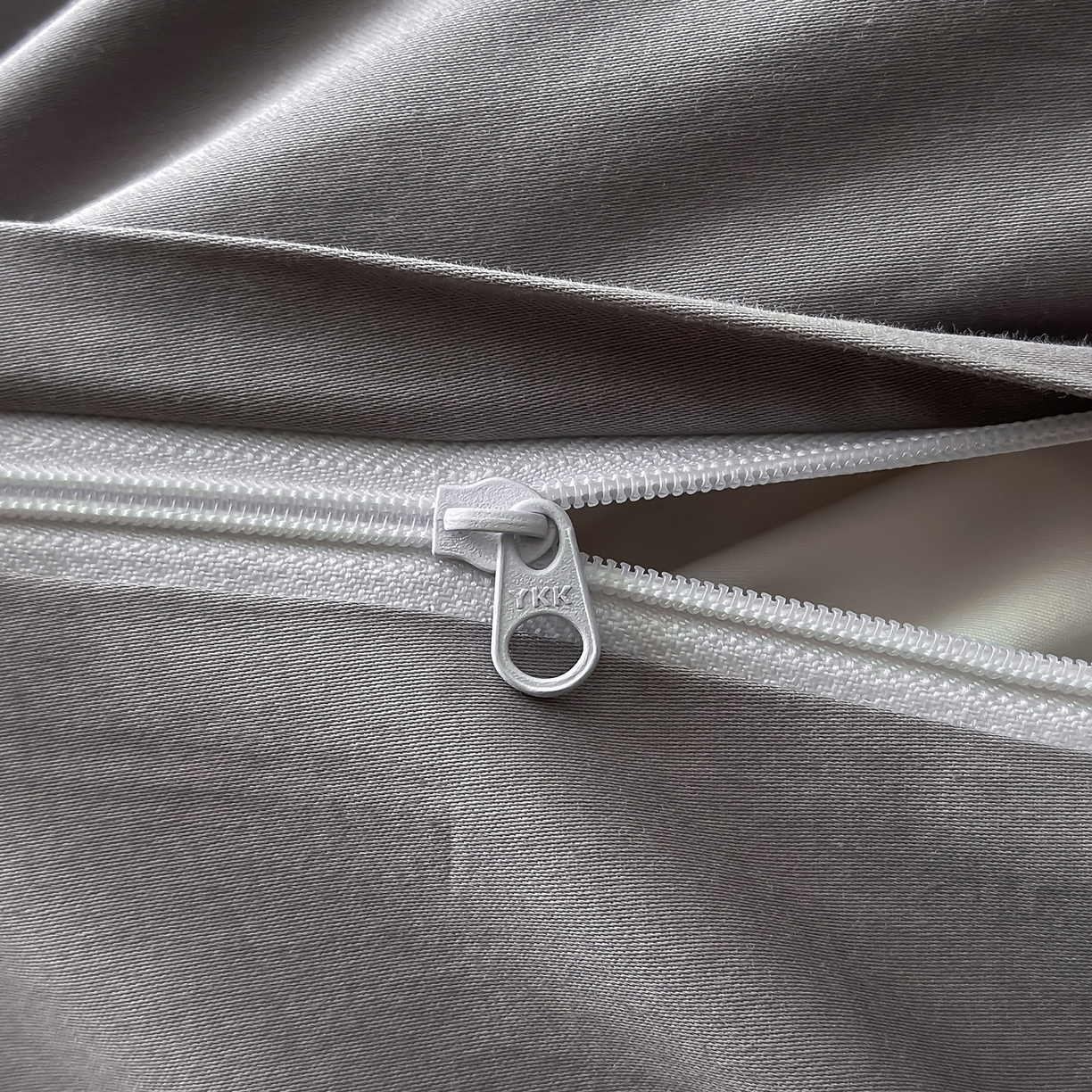 91家纺网 家纺一手货源 找家纺 （总）安莱生活 2025新款60s全棉纯棉简约浮雕四件套