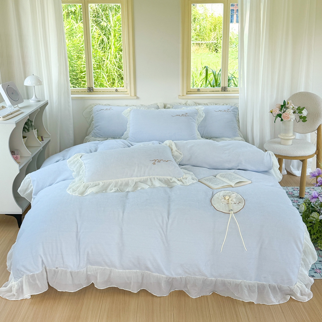 91家纺网 家纺一手货源 找家纺 慕克斯家纺 2025新款牛奶绒韩版贴布绣四件套 遇见系列 遇见-水兰