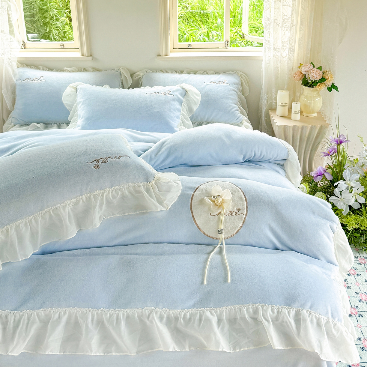 91家纺网 家纺一手货源 找家纺 慕克斯家纺 2025新款牛奶绒韩版贴布绣四件套 遇见系列 遇见-水兰