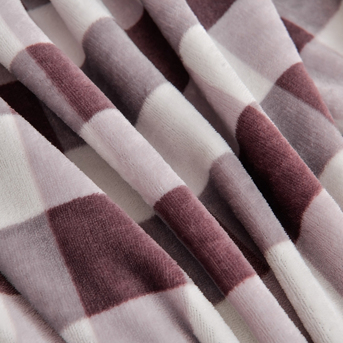 91家纺网 家纺一手货源 找家纺 梦宴 2025新款冬季牛奶绒加厚保暖床裙款法兰绒珊瑚绒四件套床上用品 格调