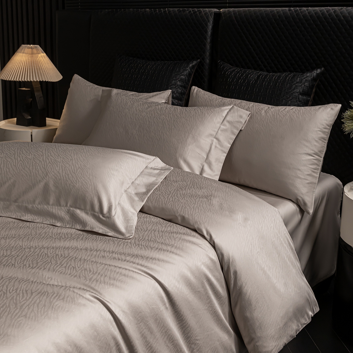 91家纺网 家纺一手货源 找家纺 安莱生活 新款100s全棉纯棉银丝简约四件套系列 斑点流韵055