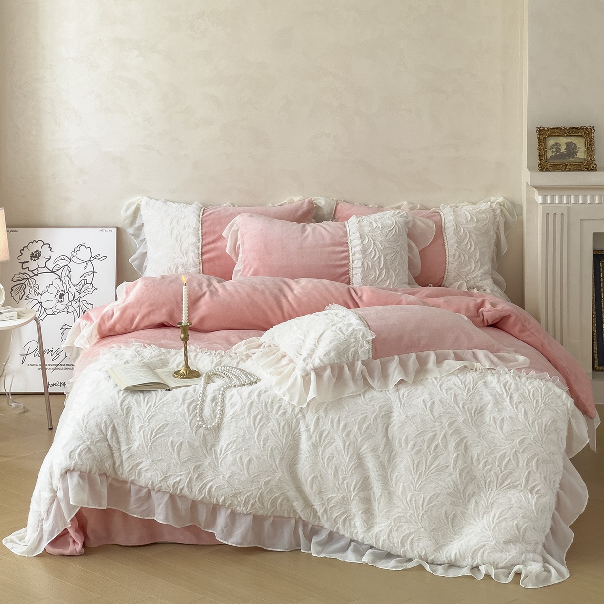 91家纺网 家纺一手货源 找家纺 慕克斯家纺 2025新款9斤韩版兔毛拼接牛奶绒法式雪纺花边四件套 法芙娜系列 法芙娜-木槿粉