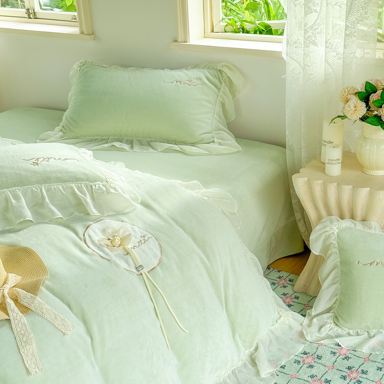 91家纺网 家纺一手货源 找家纺 慕克斯家纺 2025新款牛奶绒韩版贴布绣四件套 遇见系列 遇见-韵绿