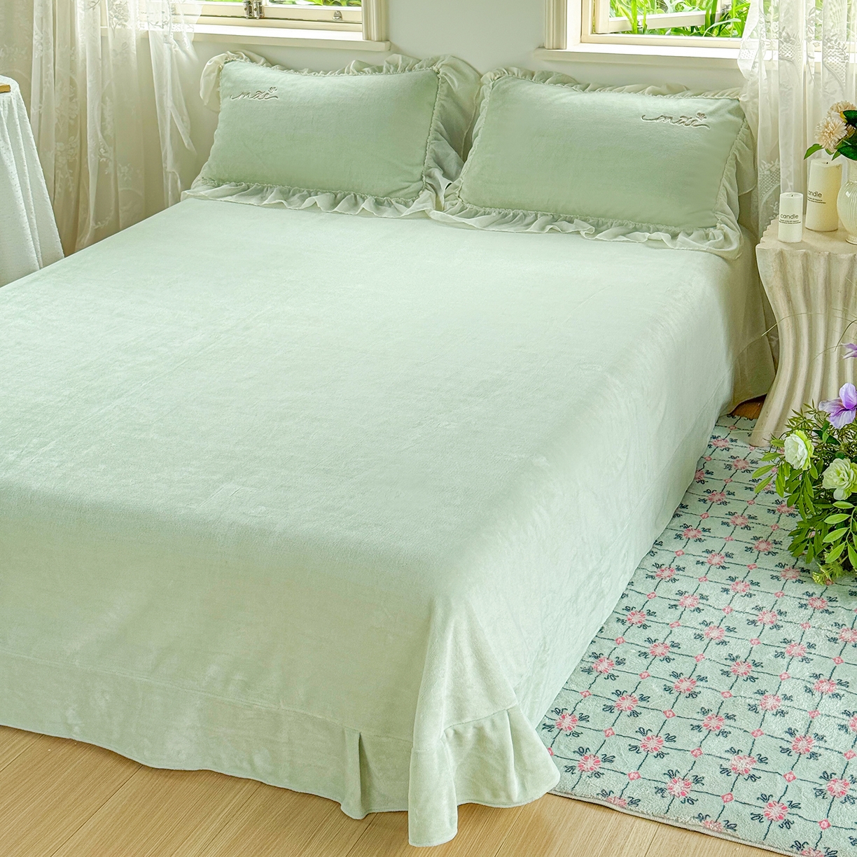 91家纺网 家纺一手货源 找家纺 慕克斯家纺 2025新款牛奶绒韩版贴布绣四件套 遇见系列 遇见-韵绿