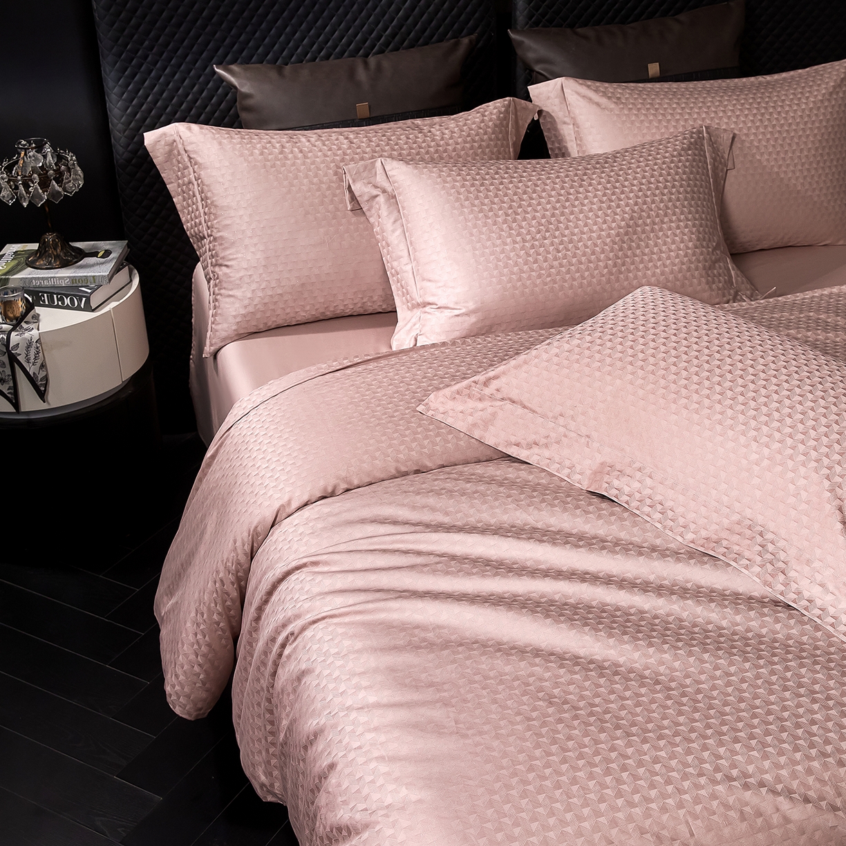 91家纺网 家纺一手货源 找家纺 安莱生活 新款100s全棉纯棉银丝简约四件套系列 镜莱105