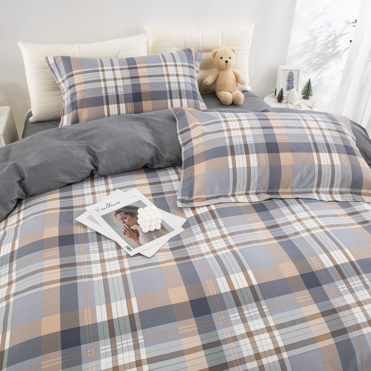 91家纺网 家纺一手货源 找家纺 鲁爱家纺供货 全棉斜纹印花四件套 巴黎之约