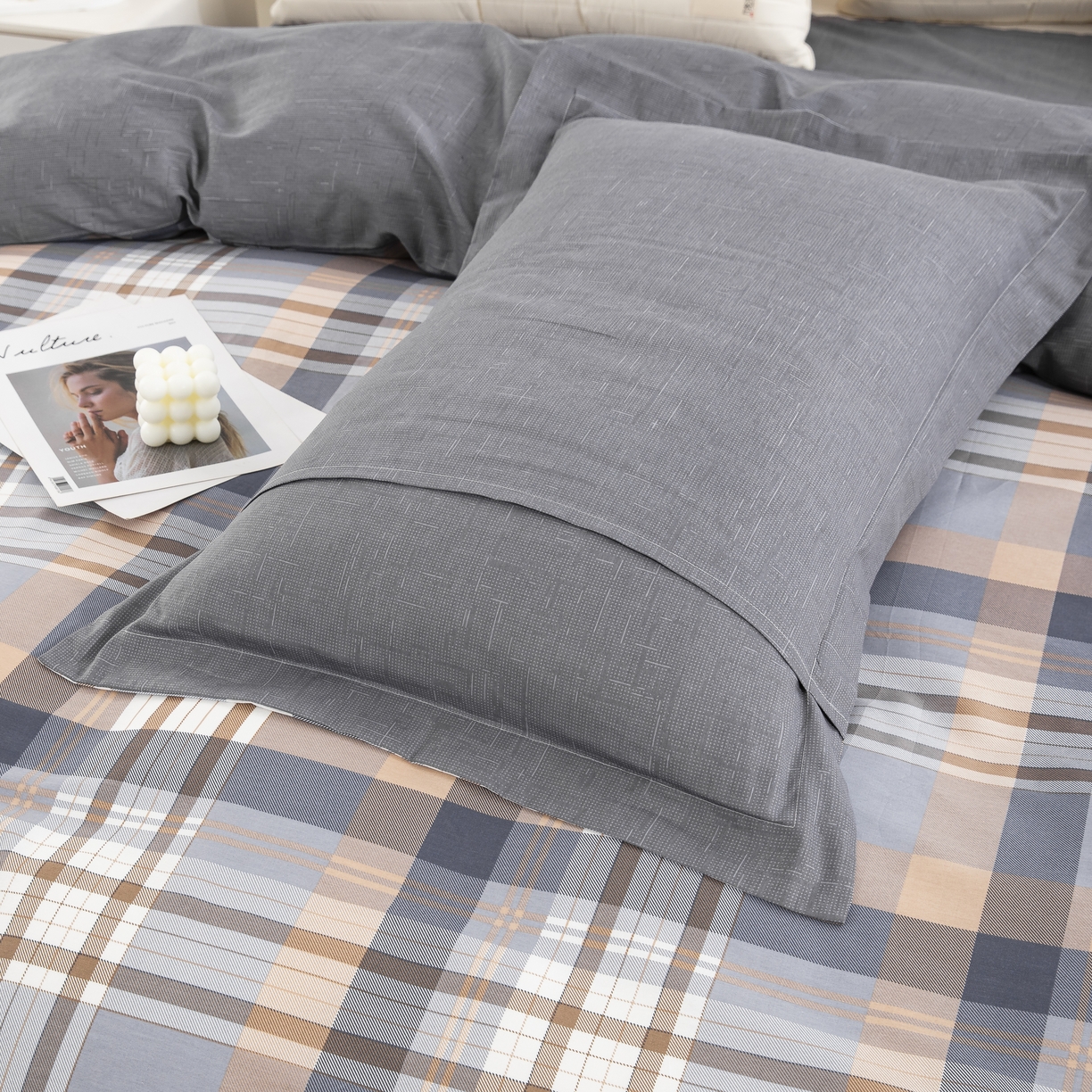 91家纺网 家纺一手货源 找家纺 鲁爱家纺供货 全棉斜纹印花四件套 巴黎之约