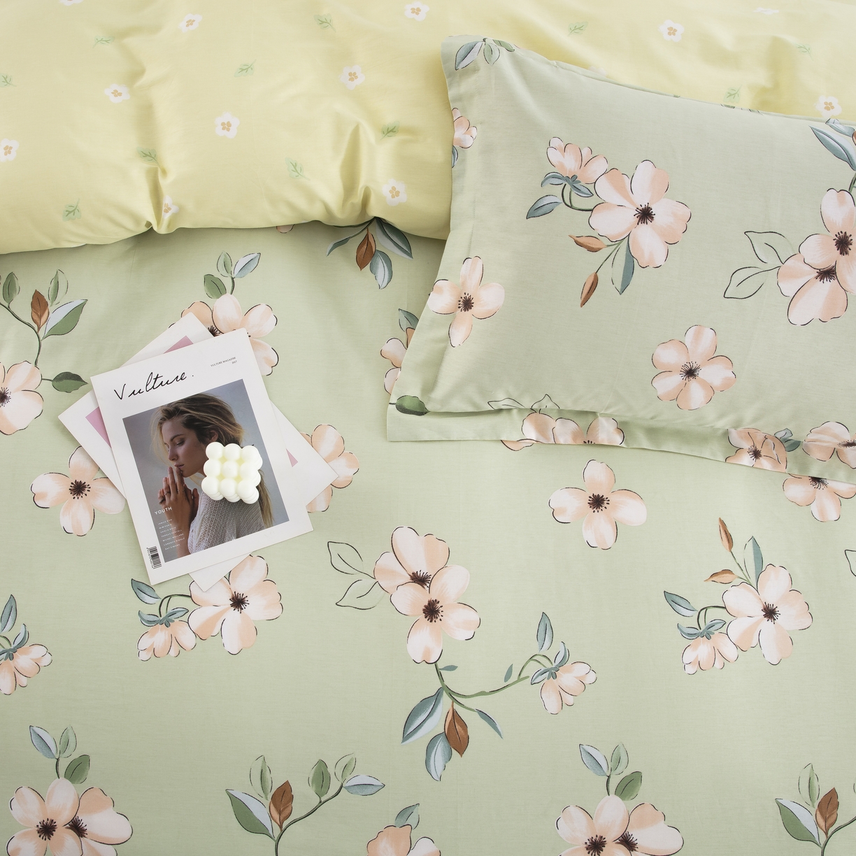 91家纺网 家纺一手货源 找家纺 鲁爱家纺供货 全棉斜纹印花四件套 花梦初醒