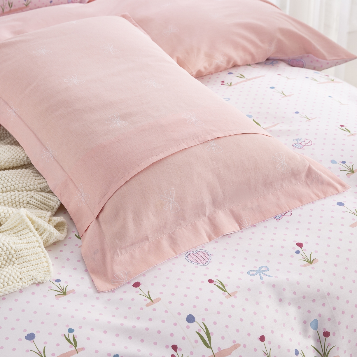 91家纺网 家纺一手货源 找家纺 鲁爱家纺供货 全棉斜纹印花四件套 花香晨语