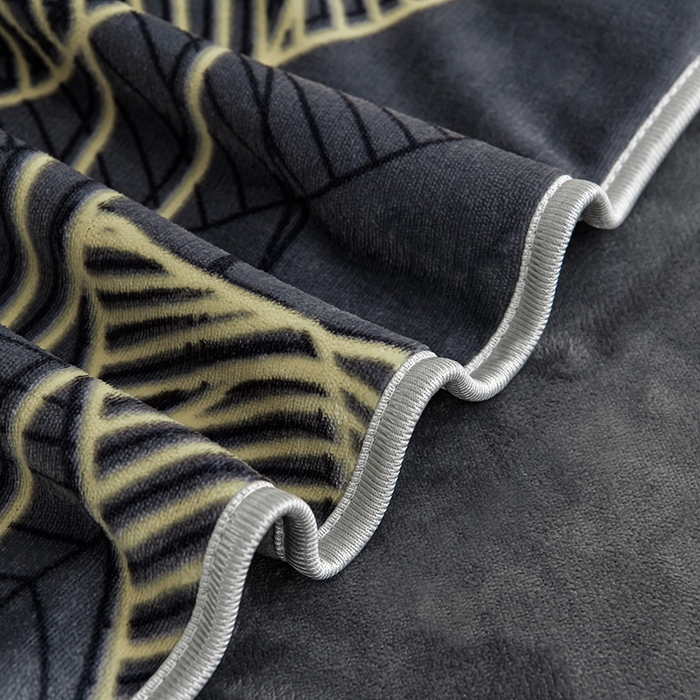 91家纺网 家纺一手货源 找家纺 梦宴 2025新款冬季牛奶绒加厚保暖床裙款法兰绒珊瑚绒四件套床上用品 金枝玉叶