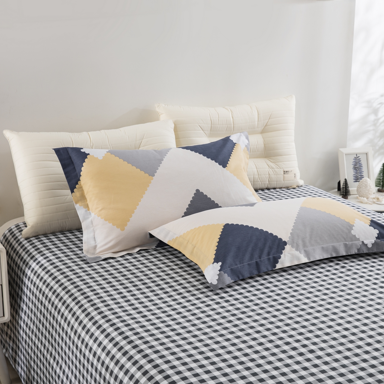 91家纺网 家纺一手货源 找家纺 鲁爱家纺供货 全棉斜纹印花四件套 简格