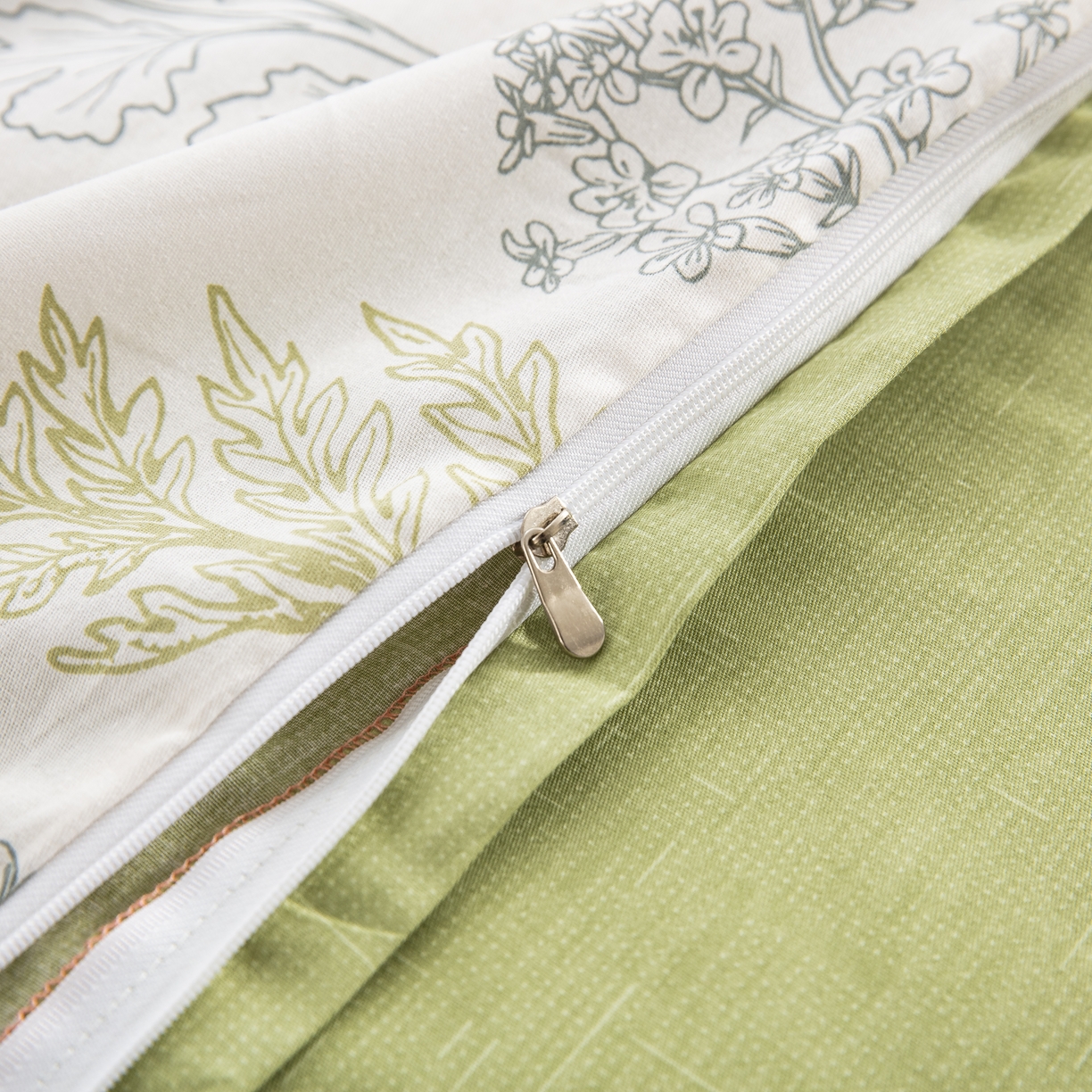 91家纺网 家纺一手货源 找家纺 鲁爱家纺供货 全棉斜纹印花四件套 流年