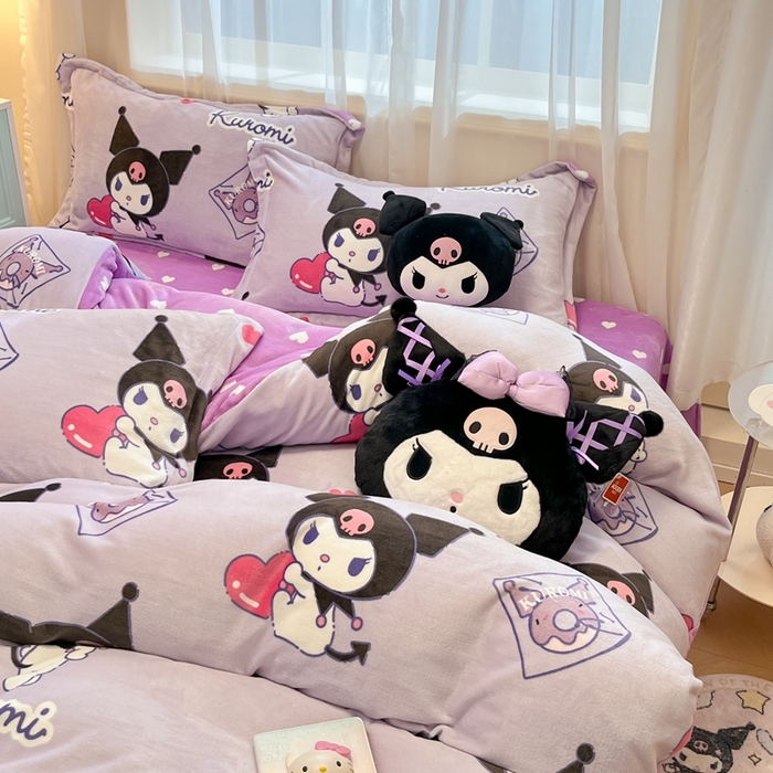 91家纺网 家纺一手货源 找家纺 暮思家居 2025新款三丽鸥正版授权高克重200克加厚保暖卡通牛奶绒四件套 牛奶绒-巴库库洛米