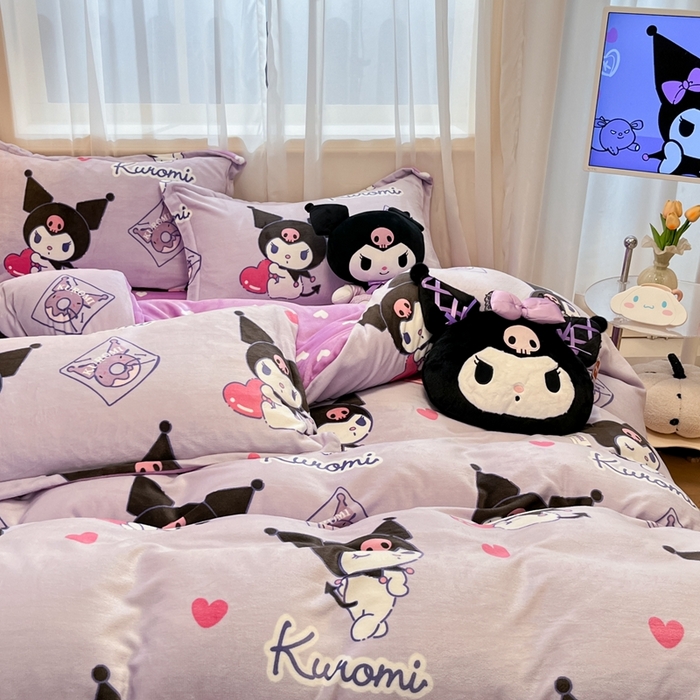 91家纺网 家纺一手货源 找家纺 暮思家居 2025新款三丽鸥正版授权高克重200克加厚保暖卡通牛奶绒四件套 牛奶绒-巴库库洛米