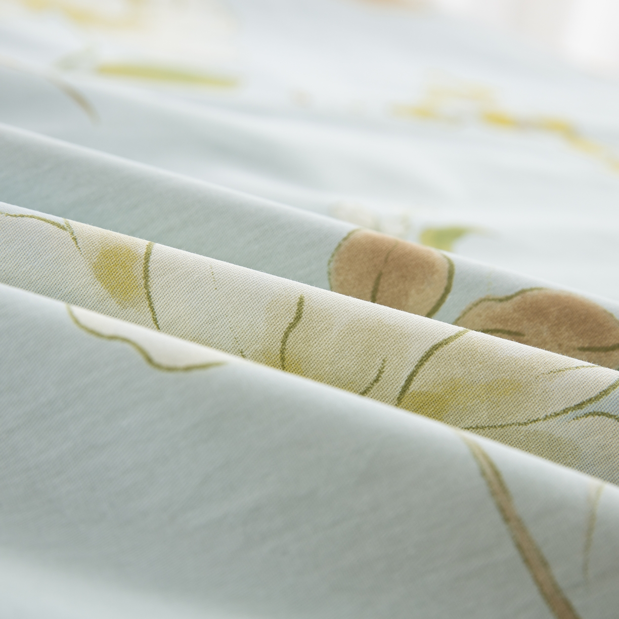 91家纺网 家纺一手货源 找家纺 鲁爱家纺供货 全棉斜纹印花四件套 南巷清风