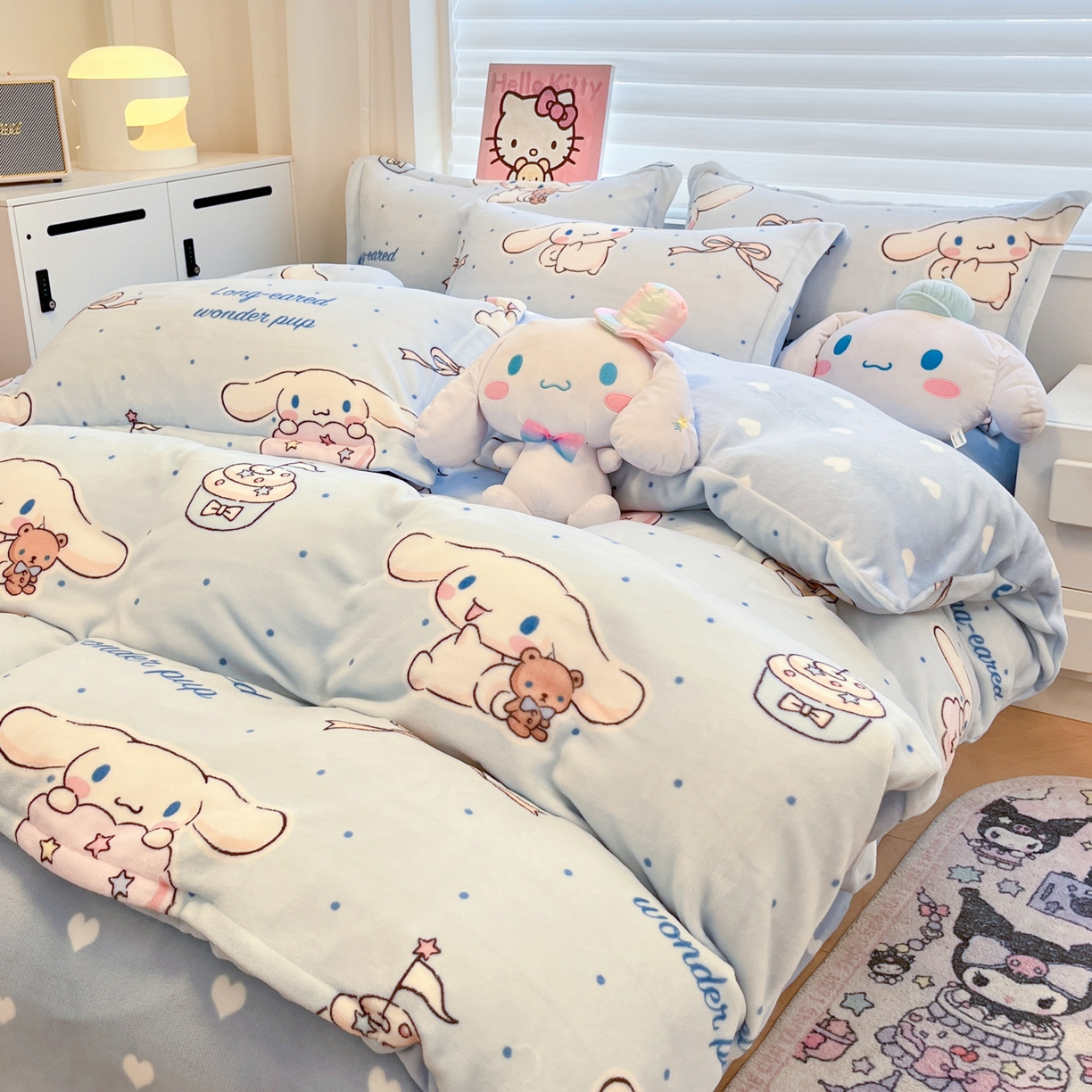 91家纺网 家纺一手货源 找家纺 暮思家居 2025新款三丽鸥正版授权高克重200克加厚保暖卡通牛奶绒四件套 牛奶绒-点点玉桂狗