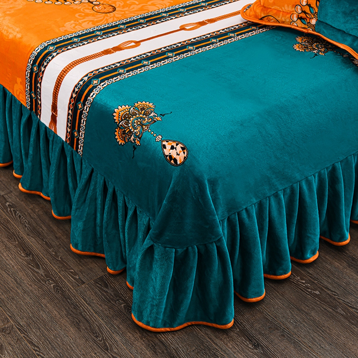 91家纺网 家纺一手货源 找家纺 梦宴 2025新款冬季牛奶绒加厚保暖床裙款法兰绒珊瑚绒四件套床上用品 魅力人生