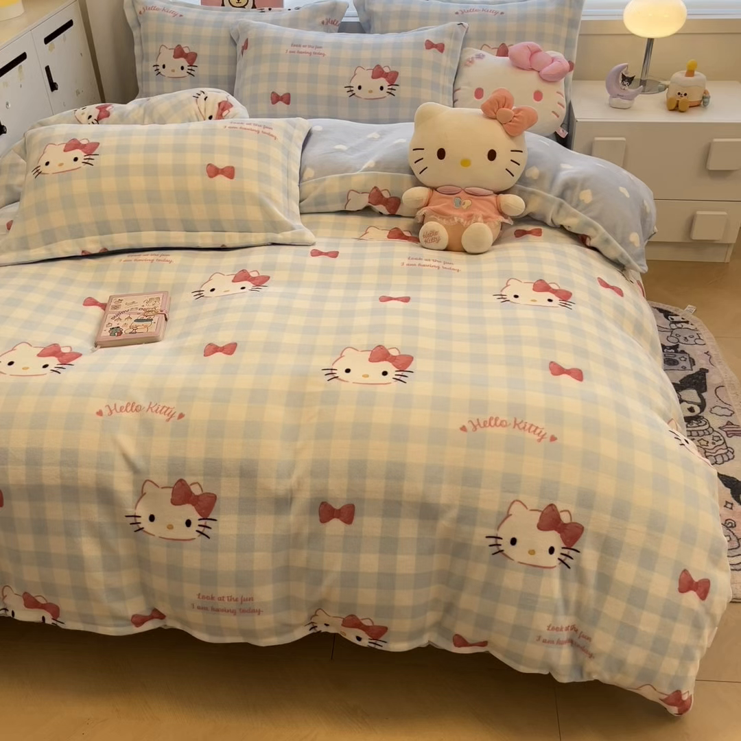 91家纺网 家纺一手货源 找家纺 暮思家居 2025新款三丽鸥正版授权高克重200克加厚保暖卡通牛奶绒四件套 牛奶绒-乖巧KT