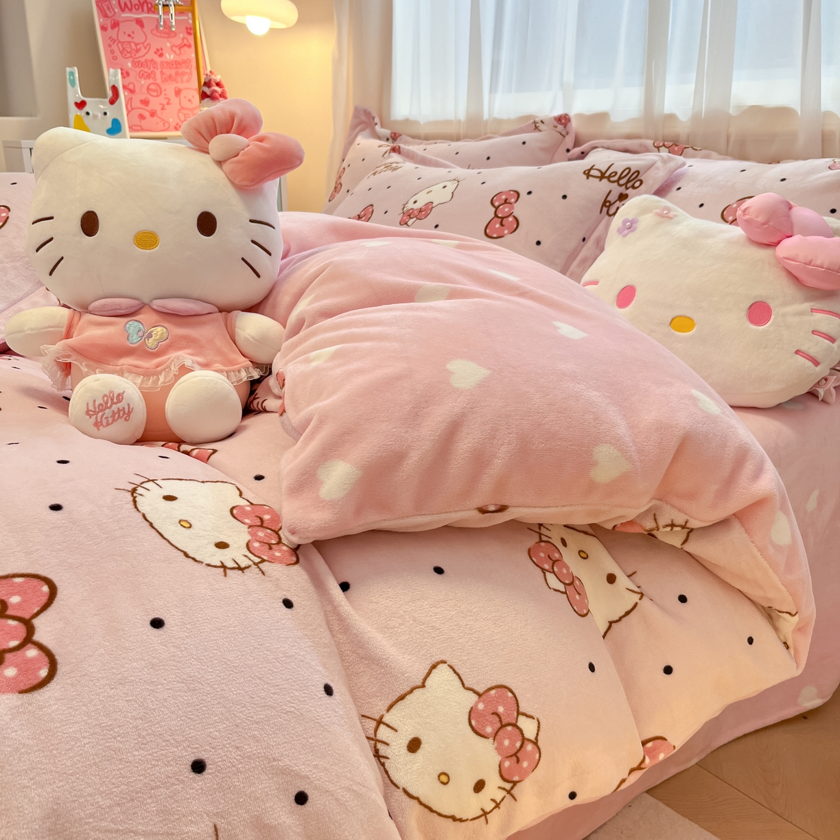 91家纺网 家纺一手货源 找家纺 暮思家居 2025新款三丽鸥正版授权高克重200克加厚保暖卡通牛奶绒四件套 牛奶绒-可爱kt